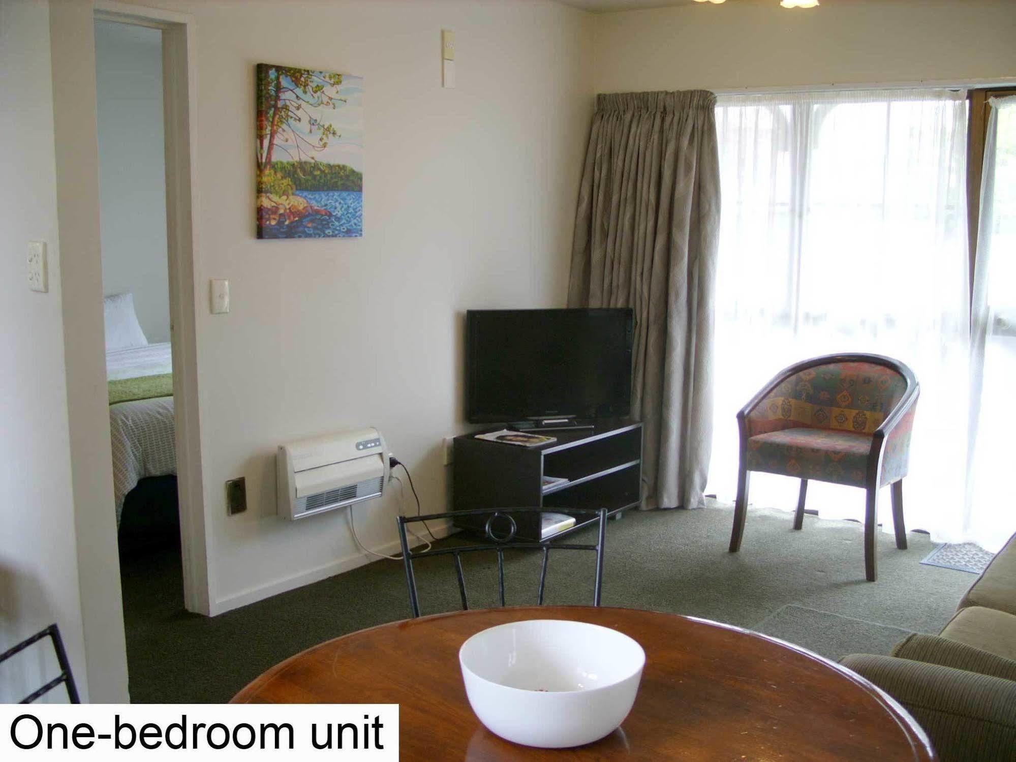 Tudor Court Motel Christchurch Eksteriør bilde